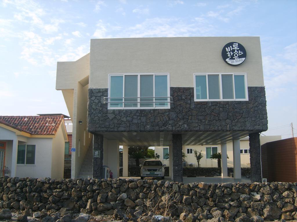Hotel Be Road House Jeju Exterior foto