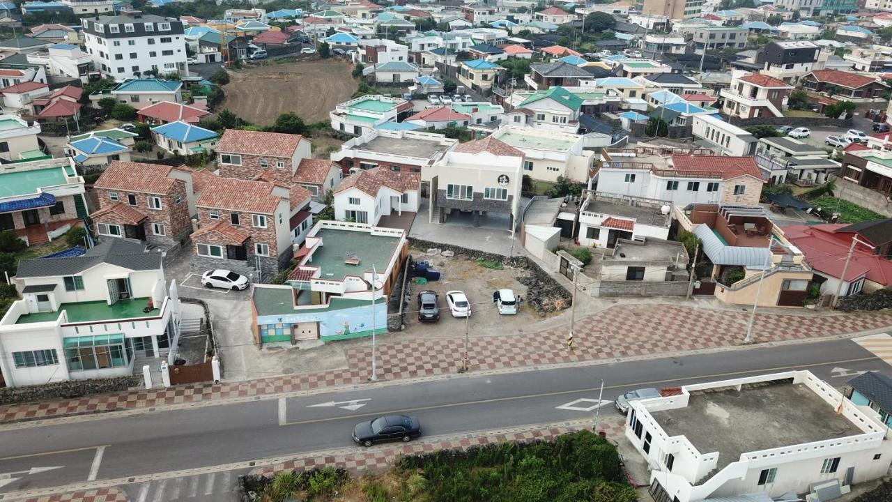 Hotel Be Road House Jeju Exterior foto